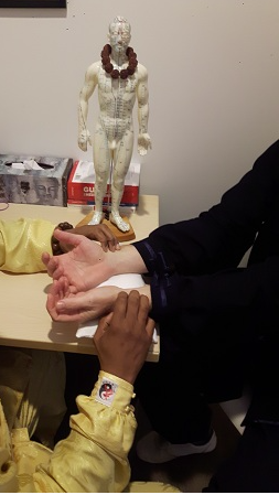 Acupuncture 90$ + Consultation 25$ (1 heure)